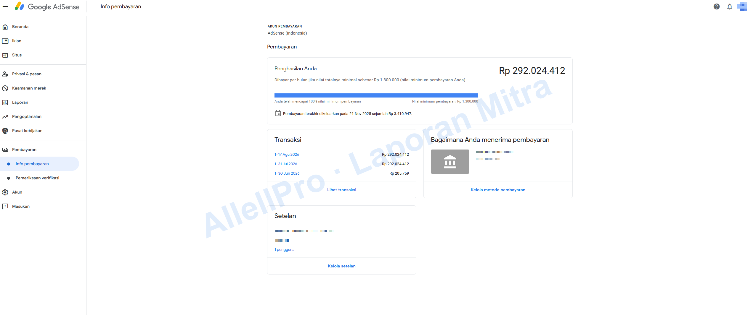Dashboard info pembayaran AdSense mitra Wahyudi, rekening dan nama pengguna diblur